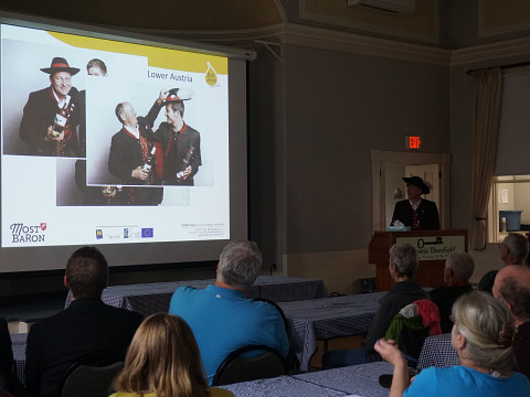 Die Mostbarone in Amerika