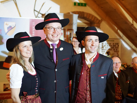 Mostwallfahrt beim neuen Primus