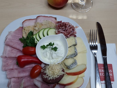 Des Mostbaron's beste Jause - Die Baronjause