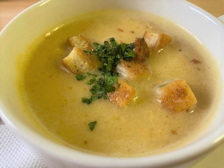 Mostschaumsuppe