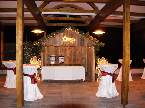 Weihnachtsfeiern beim Mostbaron: Genussvolle Momente in einzi...